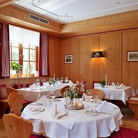 Der Almhof Hotel Maria Alm am Steinernen Meer