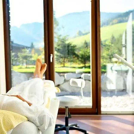 Hotel Der Almhof Maria Alm am Steinernen Meer